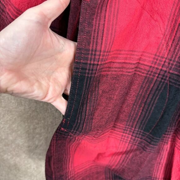 BDG Shacket Cardigan Womens‎ XS Red/Black Plaid Flannel Oversized Fit Open Front - Picture 7 of 11
